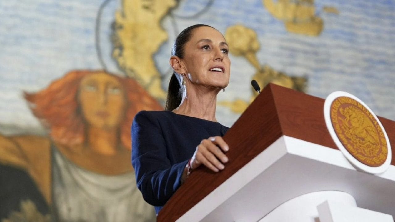 claudia_sheinbaum_crisis Sheinbaum bajo presión: Guerra, desabasto y narco la acorralan