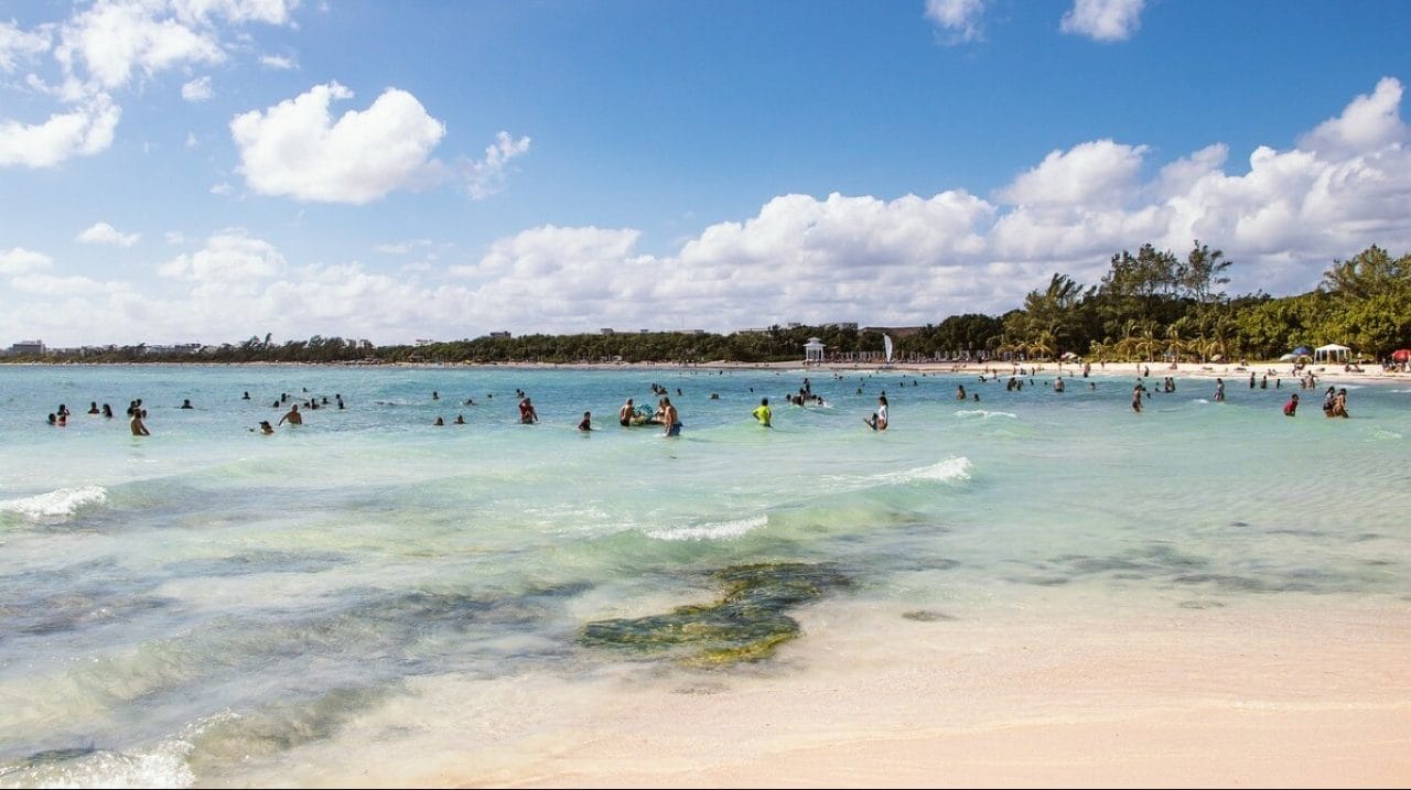 clima-playadelcarmen Clima en Playa del Carmen: Sol y Bochorno con Baja Probabilidad de Lluvia