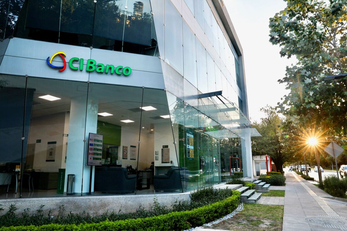 CIBanco confirma bloqueo de transacciones internacionales tras acusaciones por narcolavado