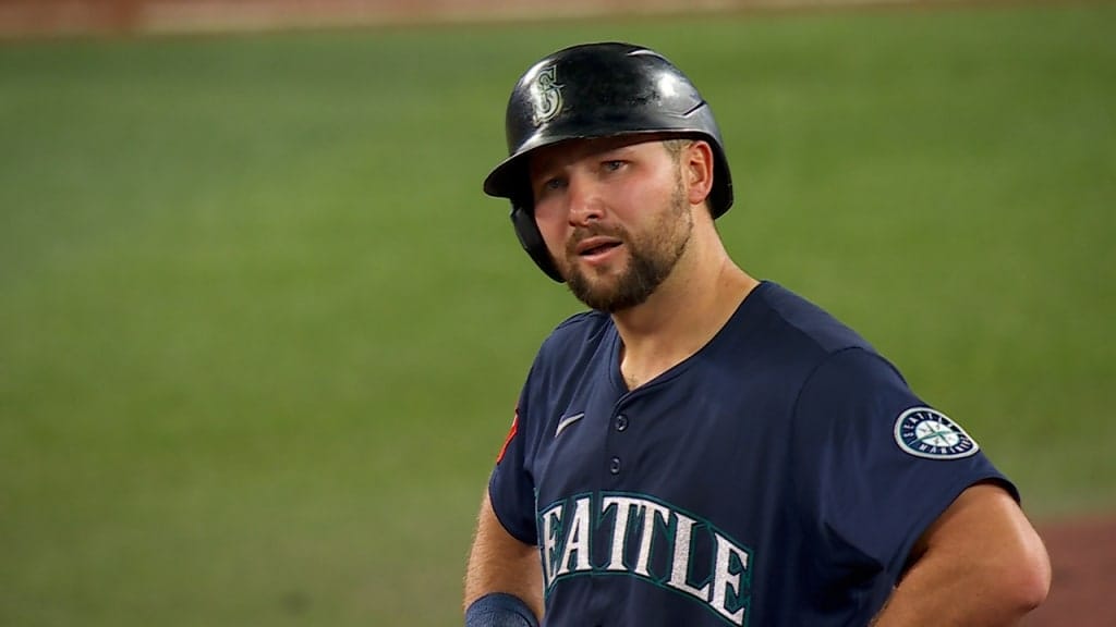 El Nuevo Rey: Cal Raleigh Hace Historia y Desafía a las Leyendas