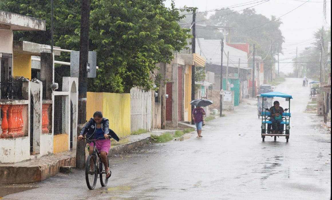 lluvias_fin_de_semana_yucatan_onda_tropical_7 Yucatán se prepara para un fin de semana lluvioso y con vientos