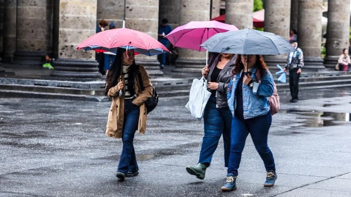 ¡No guardes el paraguas! Tormentas y lluvias fuertes para Guadalajara