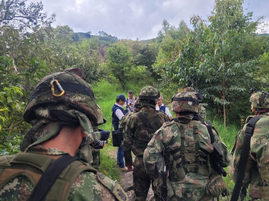 militares_retenidos_cauca_colombia Secuestro masivo en Cauca: 57 militares retenidos y el gobierno dividido