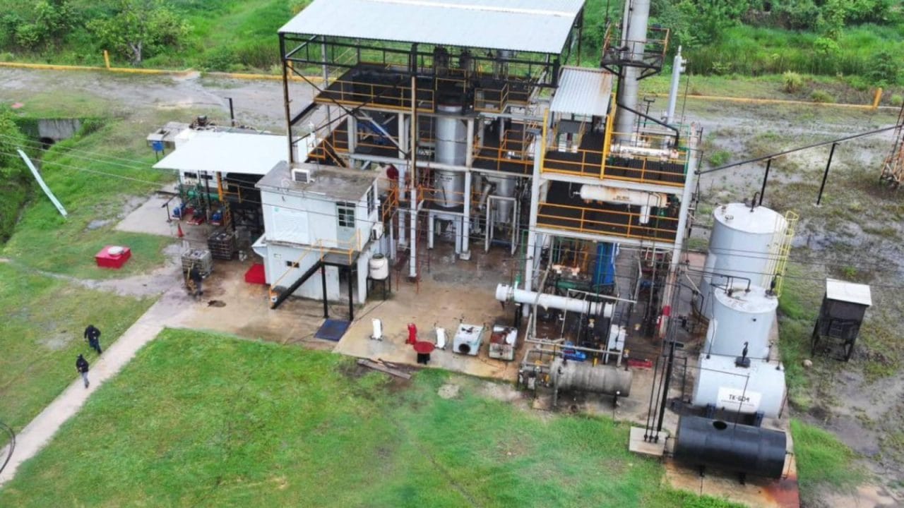 Hallan y desarman una “narco-refinería” en Veracruz