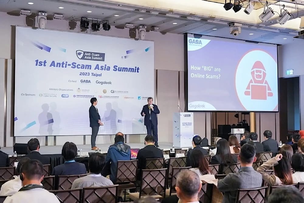 Singapur activa ley que congela cuentas bancarias de víctimas