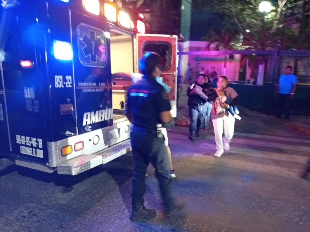 Bebé herida por bala en Cancún es trasladada grave a hospital de la CDMX