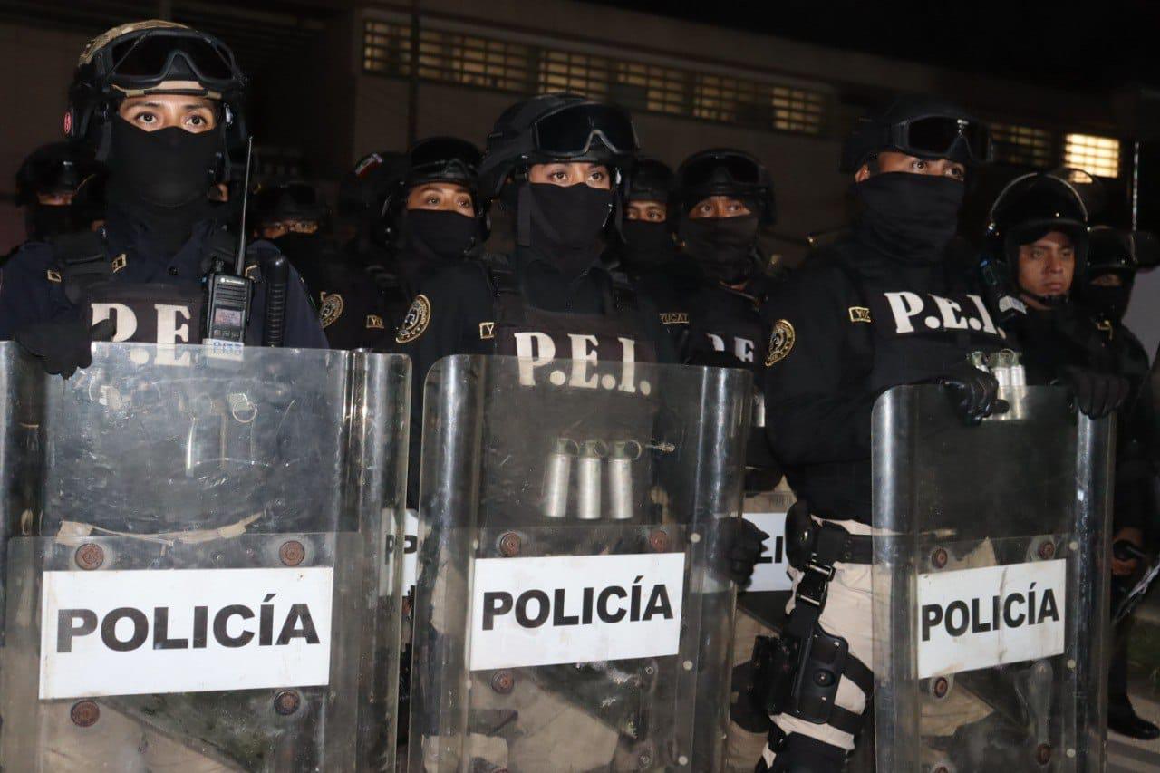 Decomisan objetos no permitidos al interior del Cereso de Mérida