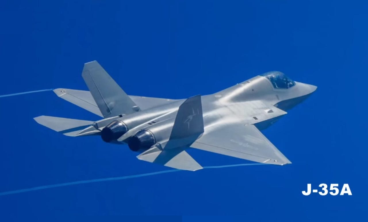 China revela su arma secreta: el caza furtivo J-35 para portaaviones