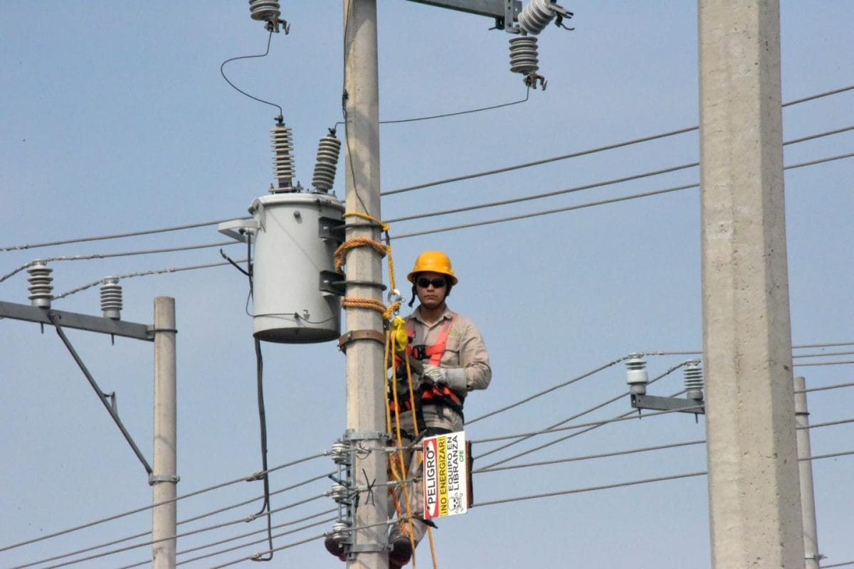 Realiza CFE masivo apagón programado en Mérida y Progreso Realiza CFE masivo apagón programado en Mérida y Progreso