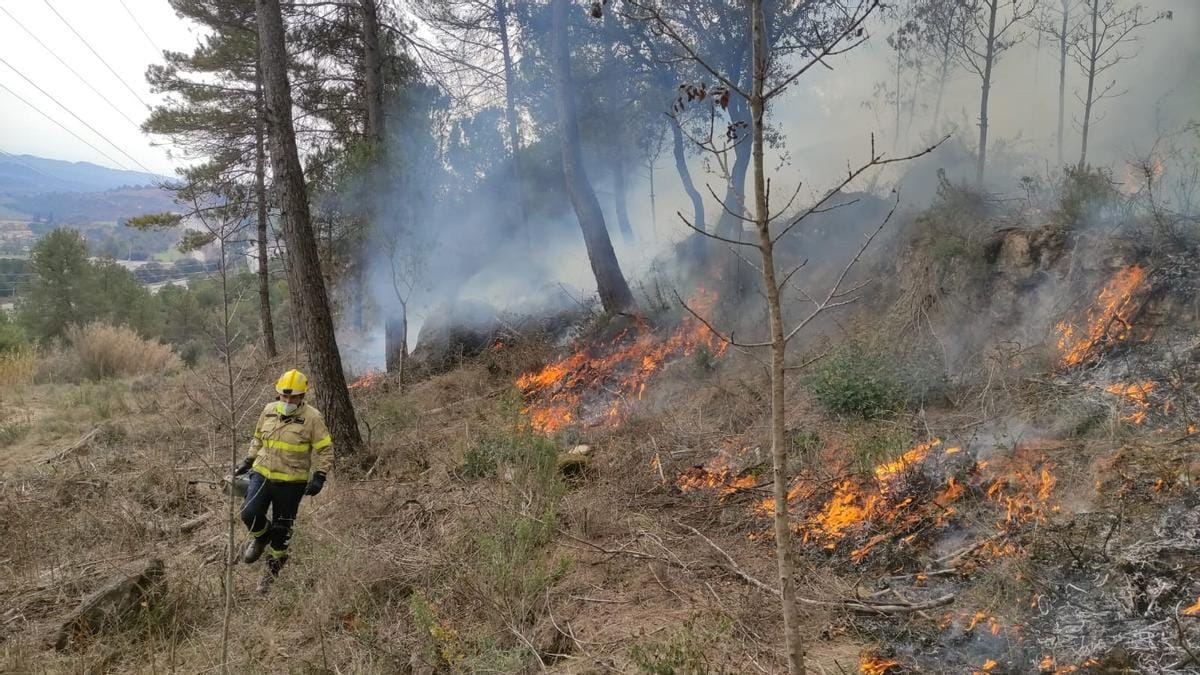 Incendio apocalíptico en Cataluña: dos muertos y un nuevo peligro