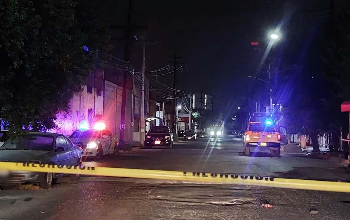 Terror en Monterrey: balean a hombre en plena Av. Cuauhtémoc