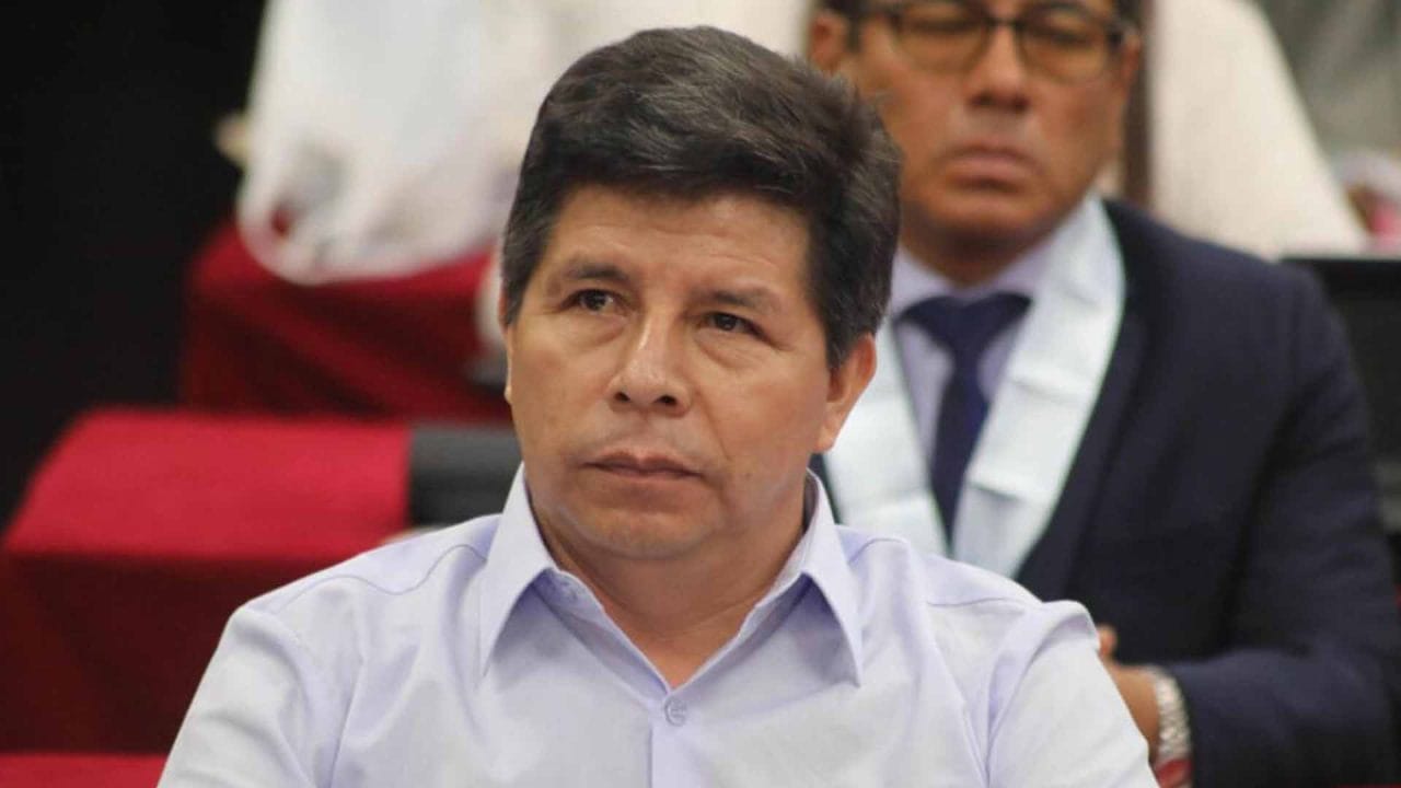 Jaque a Castillo: Congreso avanza para sacarlo del juego electoral