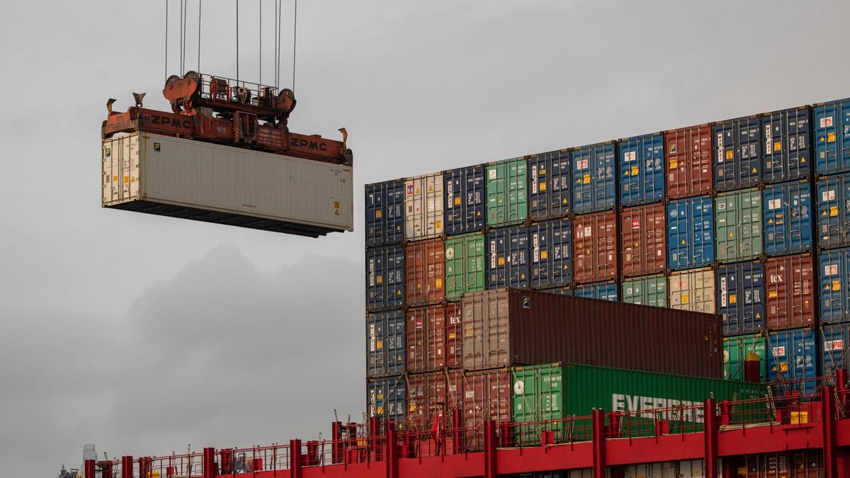 EEUU prepara el arma final: Expondrá la riqueza cculta de China