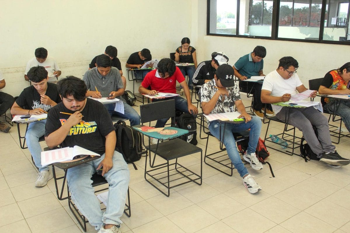 UTM abre cursos para aprender maya, inglés y francés