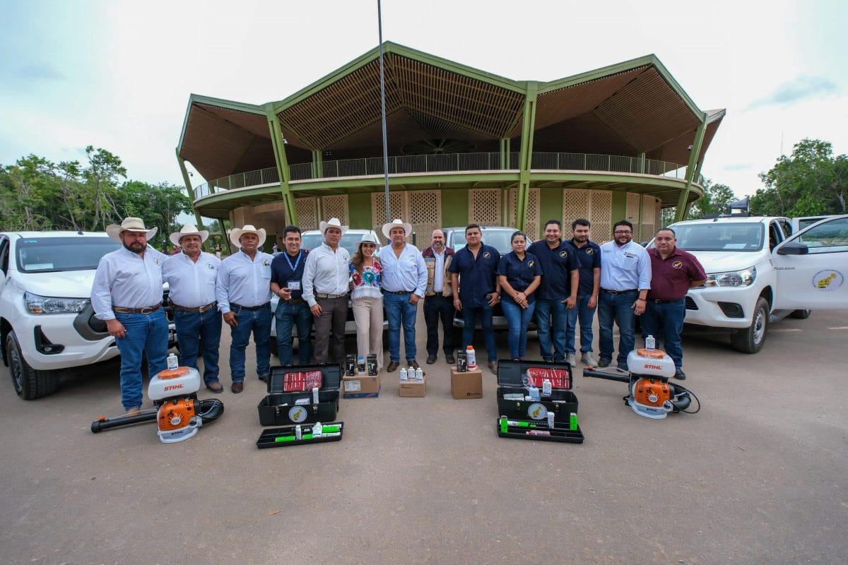 Quintana Roo refuerza medidas contra la rabia y el gusano barrenador