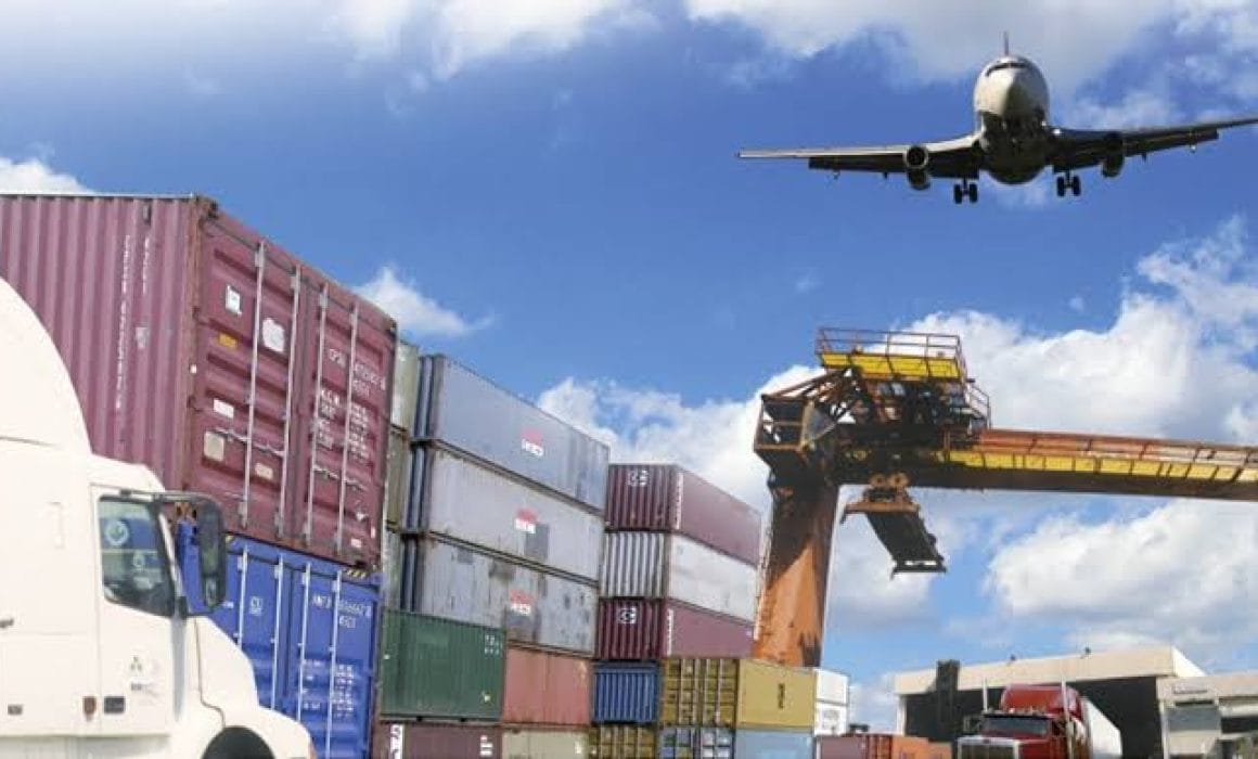 Aduanas-de-Mexico-un-crecimiento-de-28.5-en-recaudacion-fiscal--1160x700 Recaudación en aduanas crece 23% en el primer semestre de 2025: Manzanillo y Nuevo Laredo lideran