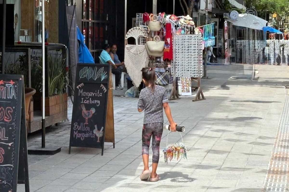 Alerta en Playa del Carmen: Se dispara el trabajo infantil