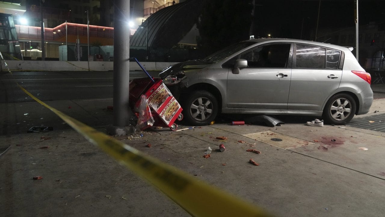 37 Cargos de Intento de Homicidio: El Pasado Violento del Atacante de LA