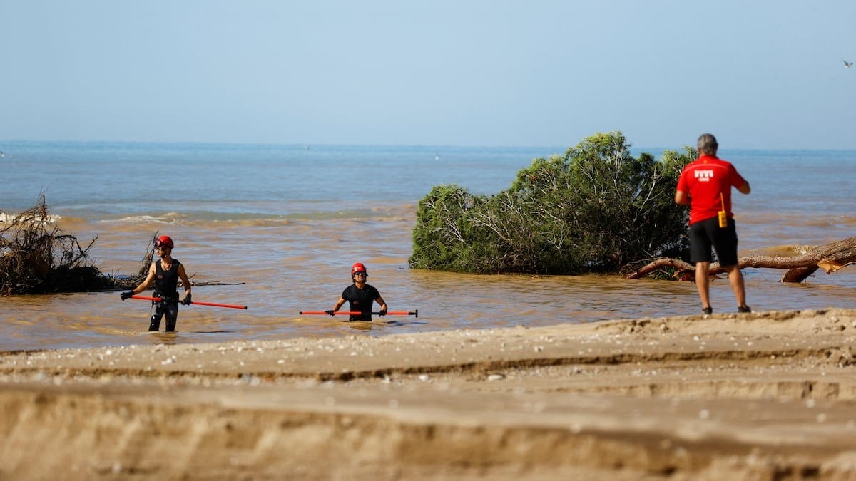 Búsqueda desesperada en Cubelles: buscan a un adulto y un menor
