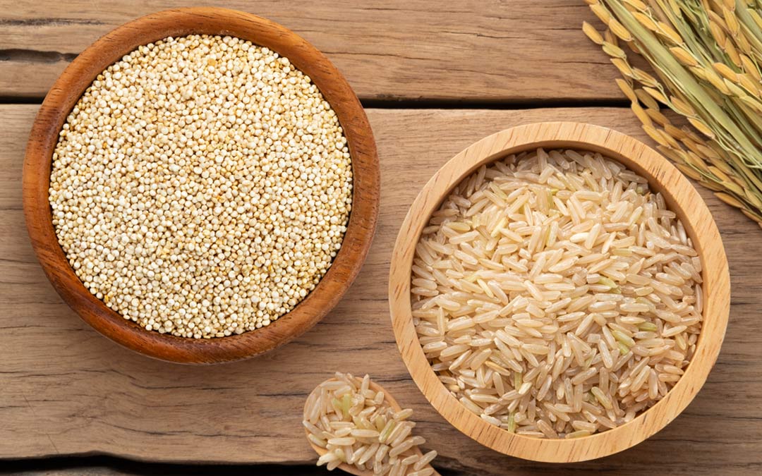 ¿Qué cereal tiene más proteínas? La diferencia clave entre la quinoa y el arroz integral