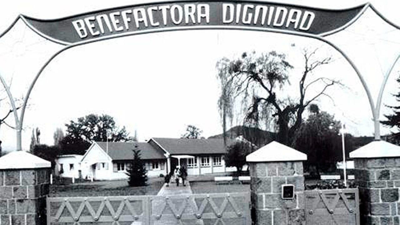 Chile expropia Colonia Dignidad: El centro de tortura será un memorial