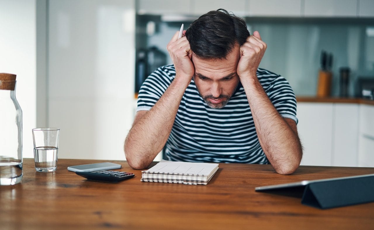 Cómo la salud financiera impacta el estrés, el sueño y las emociones