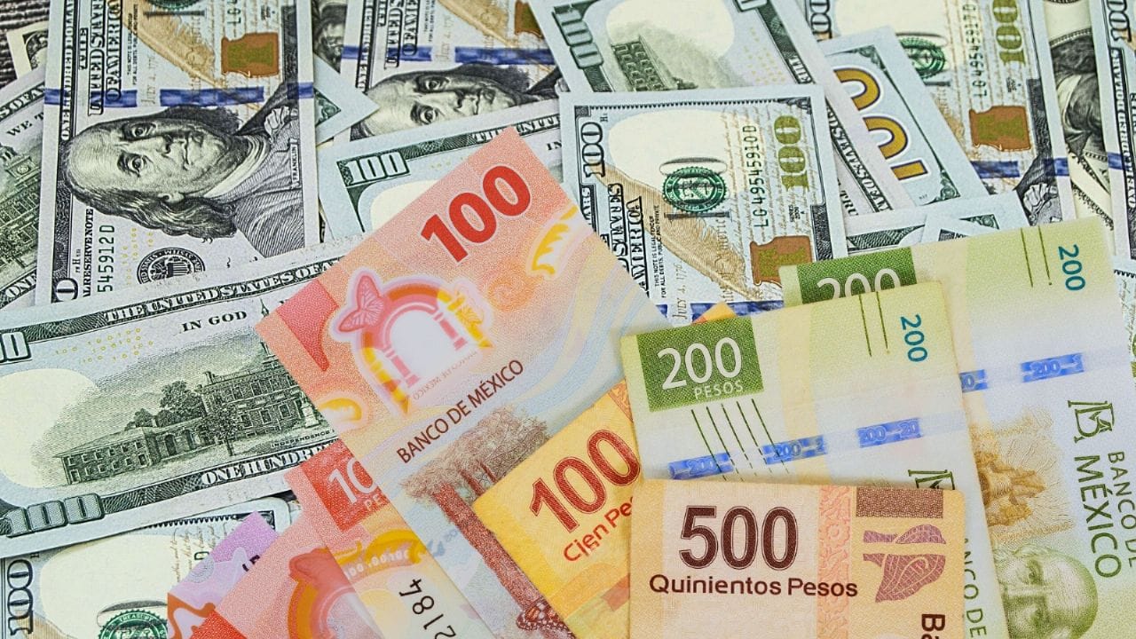 Dólar hoy: Peso inicia estable la jornada en $18.77 este viernes