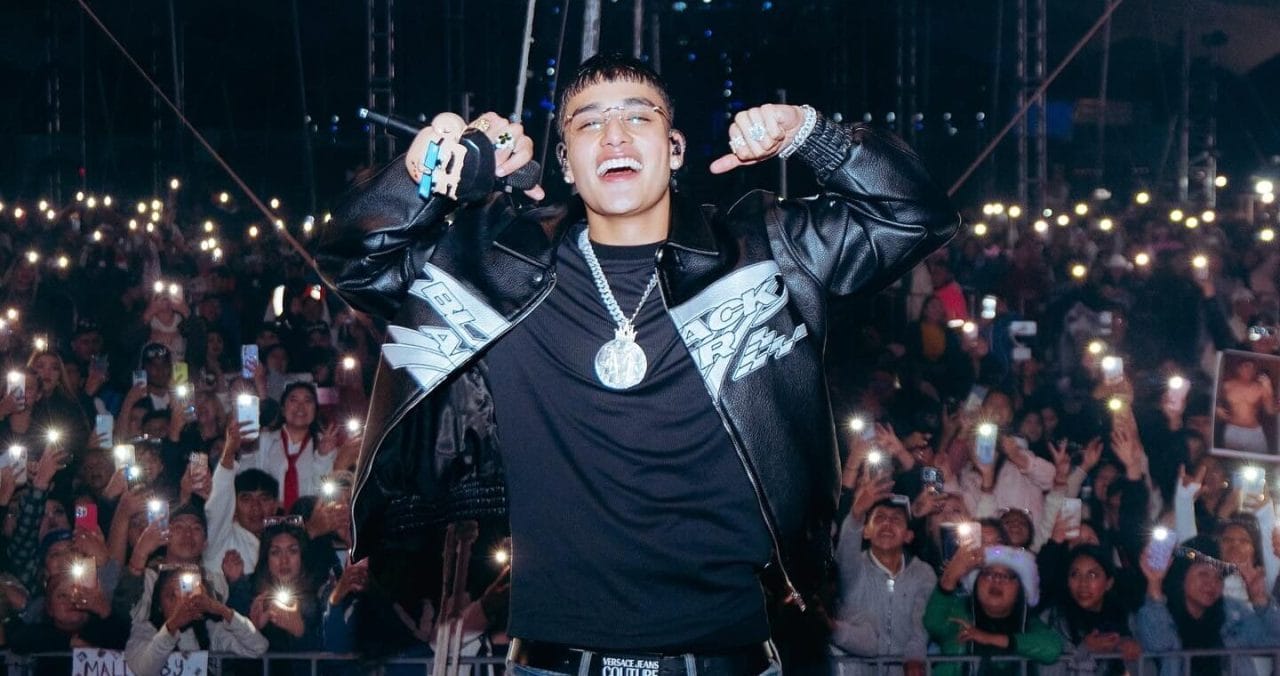 Estefanía Mercado escucha a jóvenes: 'El Malilla' en la Feria del Carmen