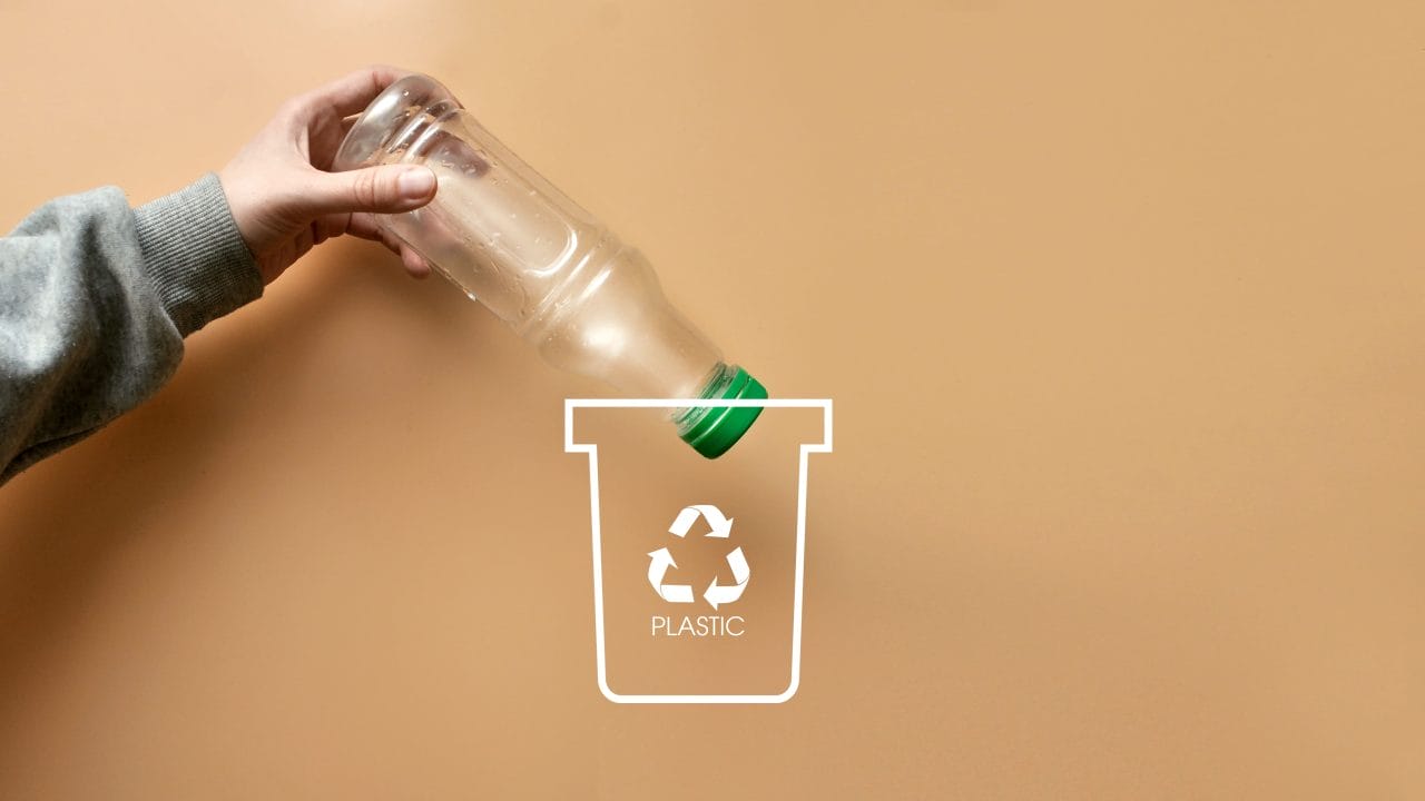 El mito del reciclaje infinito El mito del reciclaje infinito: la verdad sobre qué pasa con tu plástico