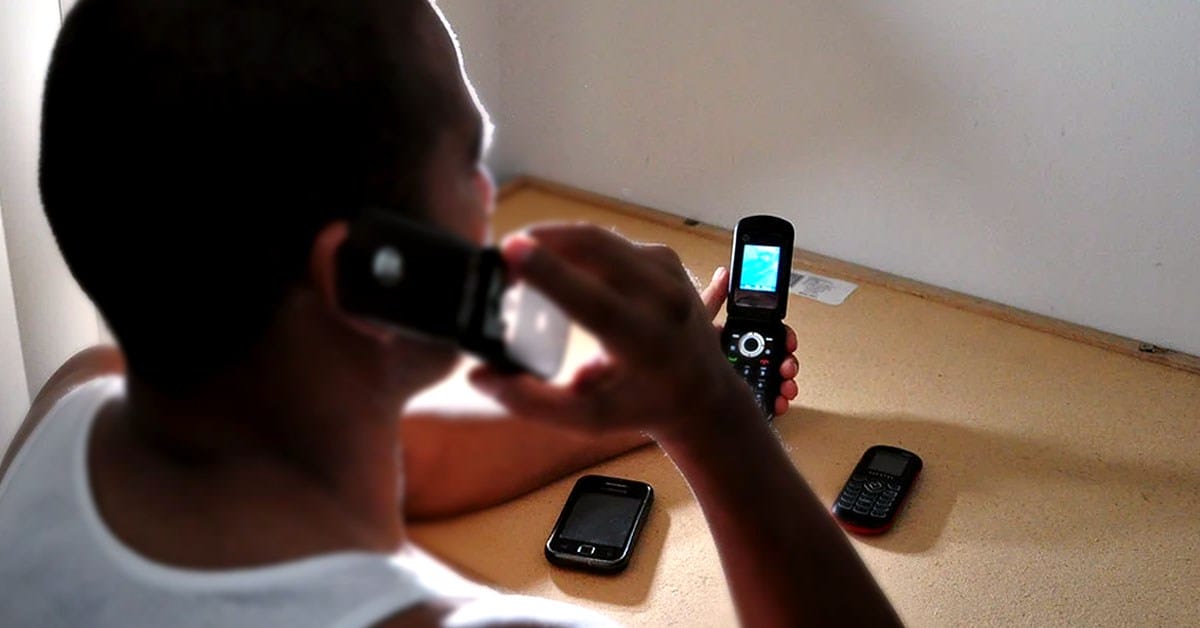 Las 2 palabras que NUNCA debes decir durante una llamada de extorsión Las 2 palabras que NUNCA debes decir durante una llamada de extorsión