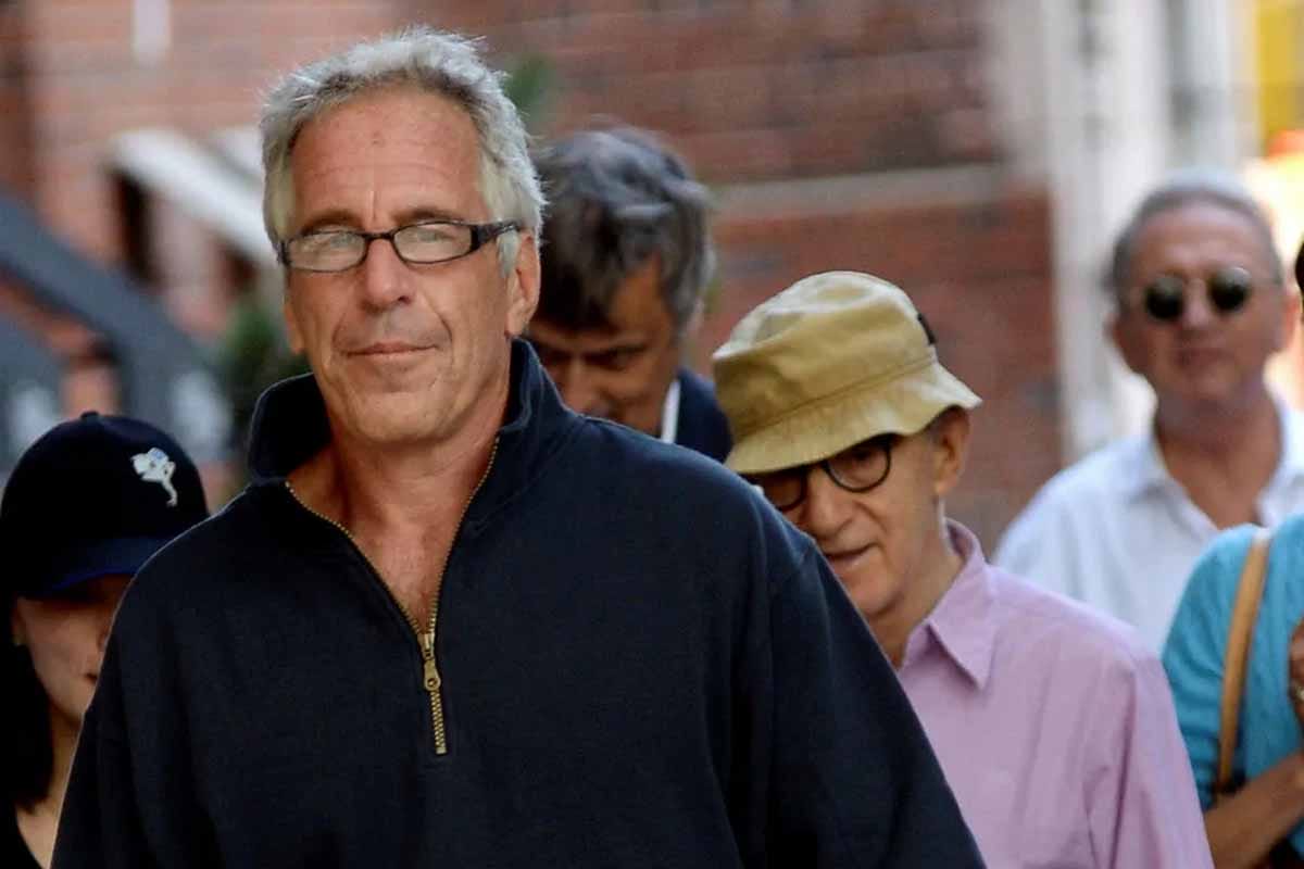 FBI confirma que Jeffrey Epstein se suicidó y niega lista de clientes