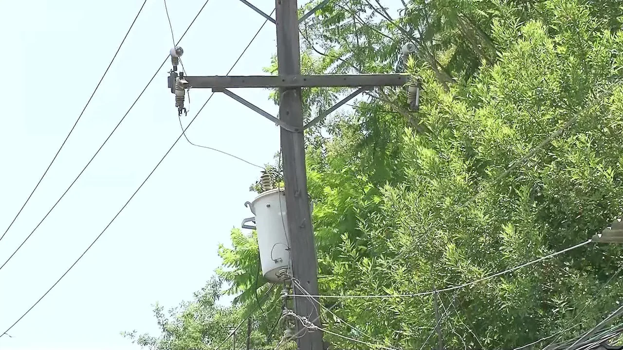 Furia en Monterrey: Bloqueos Masivos por Apagones de CFE