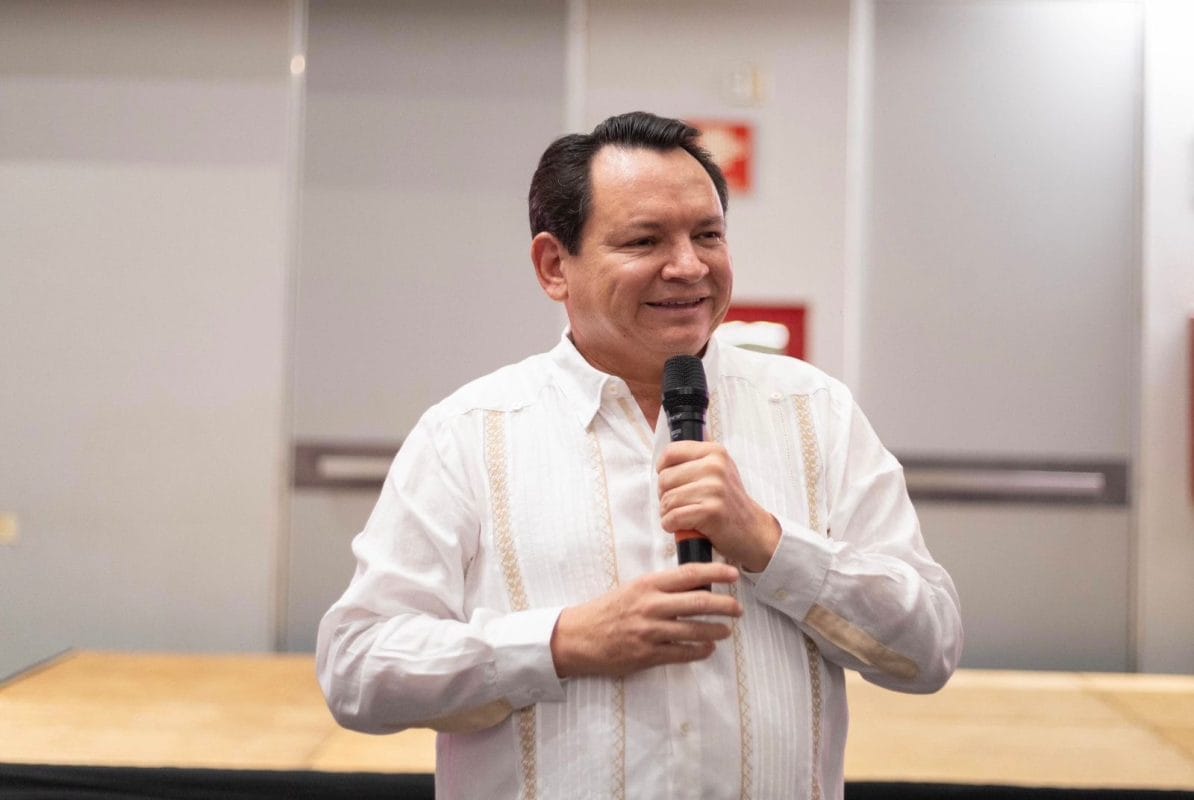 El "Renacimiento Maya" de Huacho Díaz Mena: sus primeras acciones