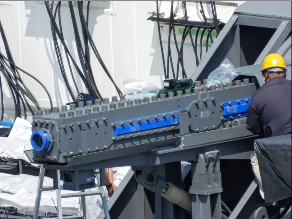 Japón cañón de riel electromagnético