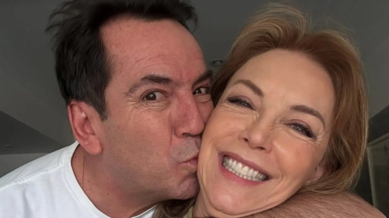 Laura Flores ruptura con Lalo Salazar Laura Flores: La Furia de una Ruptura, Bloqueos y Amenazas