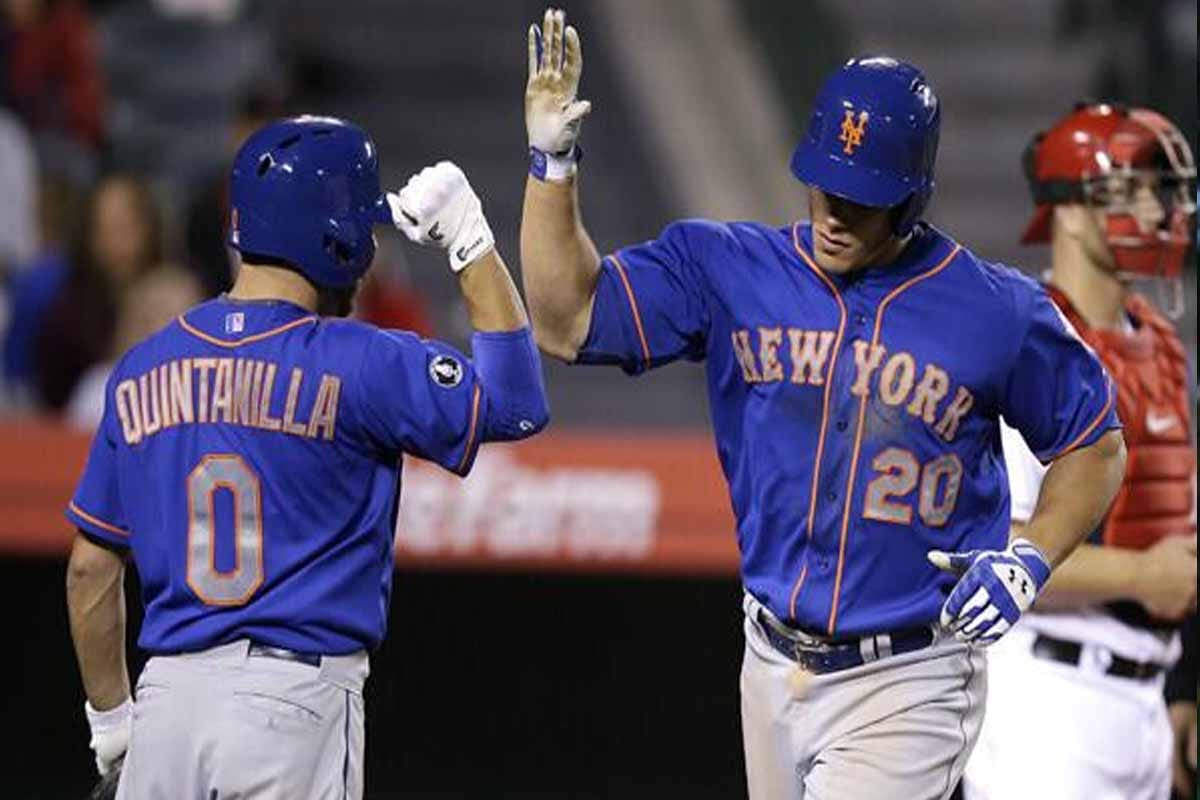 Mets logran épica remontada de 7x6 ante Orioles en extra innings