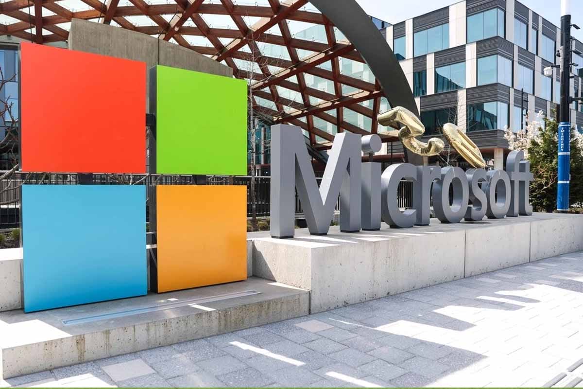 Microsoft recorta miles de empleos para enfocarse en IA y crecimiento clave