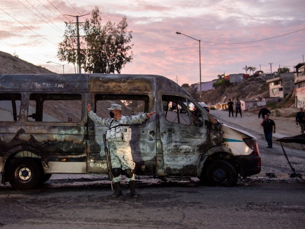 Nearshoring: el botín millonario que los cárteles quieren arrebatarle a México