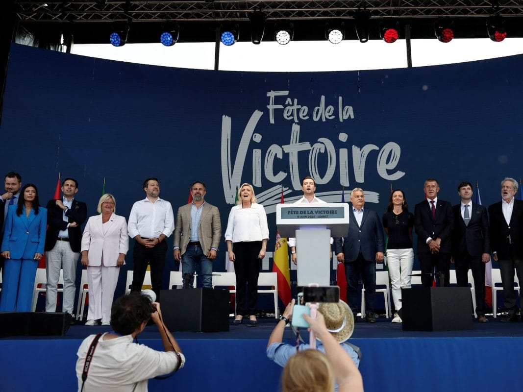 Asalto Policial a Le Pen: Registran su Partido por Financiación ilegal