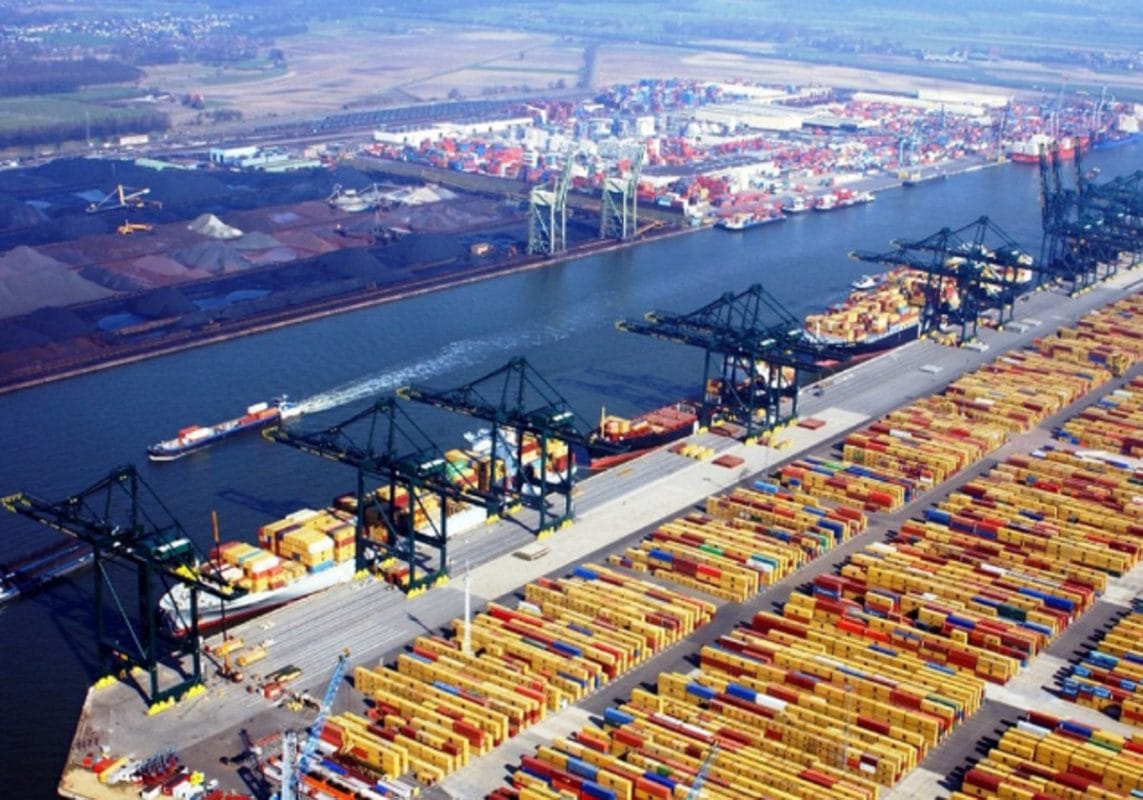 Rusia ataca puertos clave de Europa OTAN en alerta: Rusia ataca puertos clave de Europa para desestabilizar