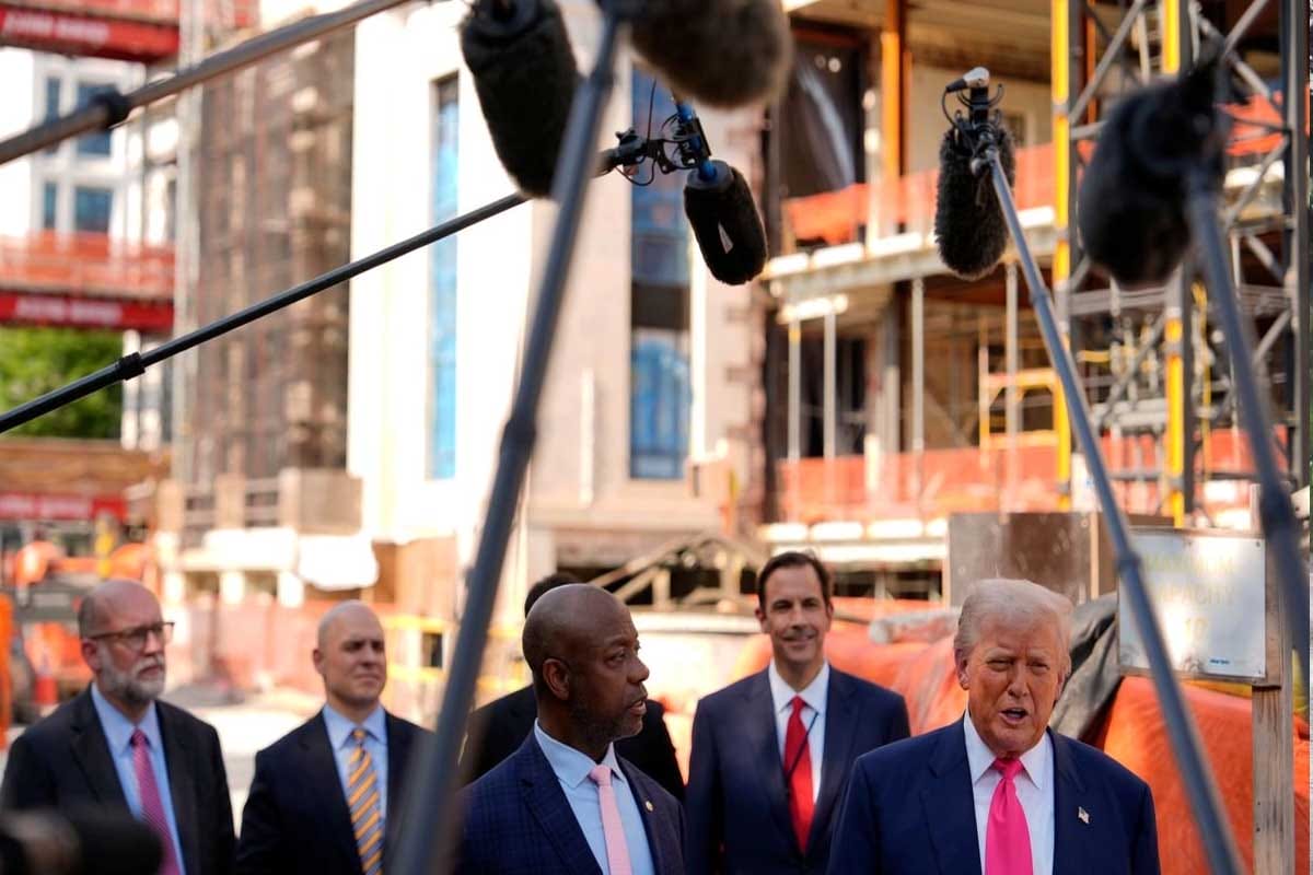 Trump recorta $9 mil millones a ayuda exterior y medios públicos