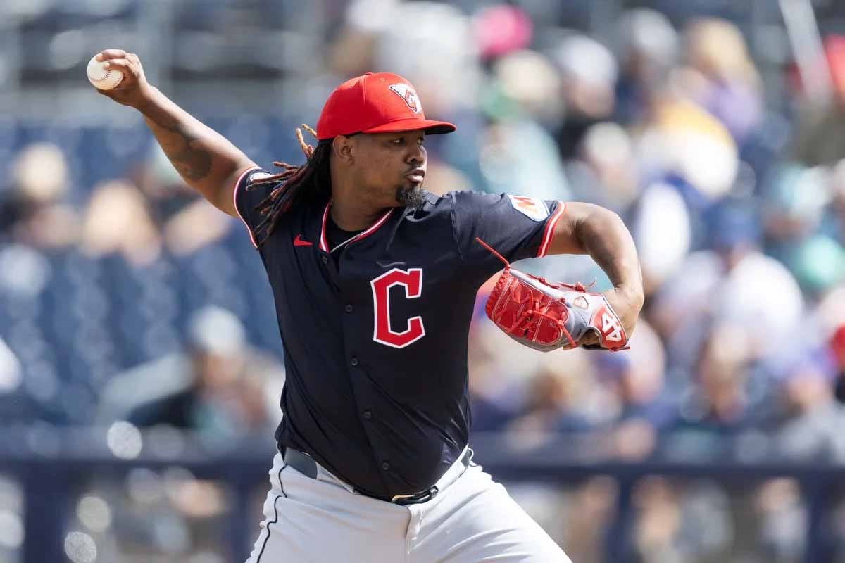 Veredicto de Sospecha: Dos Lanzamientos de Luis Ortiz Ponen a la MLB al Borde del Abismo