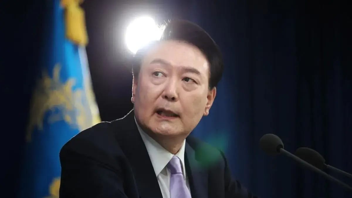 Yoon acusado de planear guerra para imponer ley marcial Escándalo en Seúl: Yoon acusado de planear guerra para imponer ley marcial
