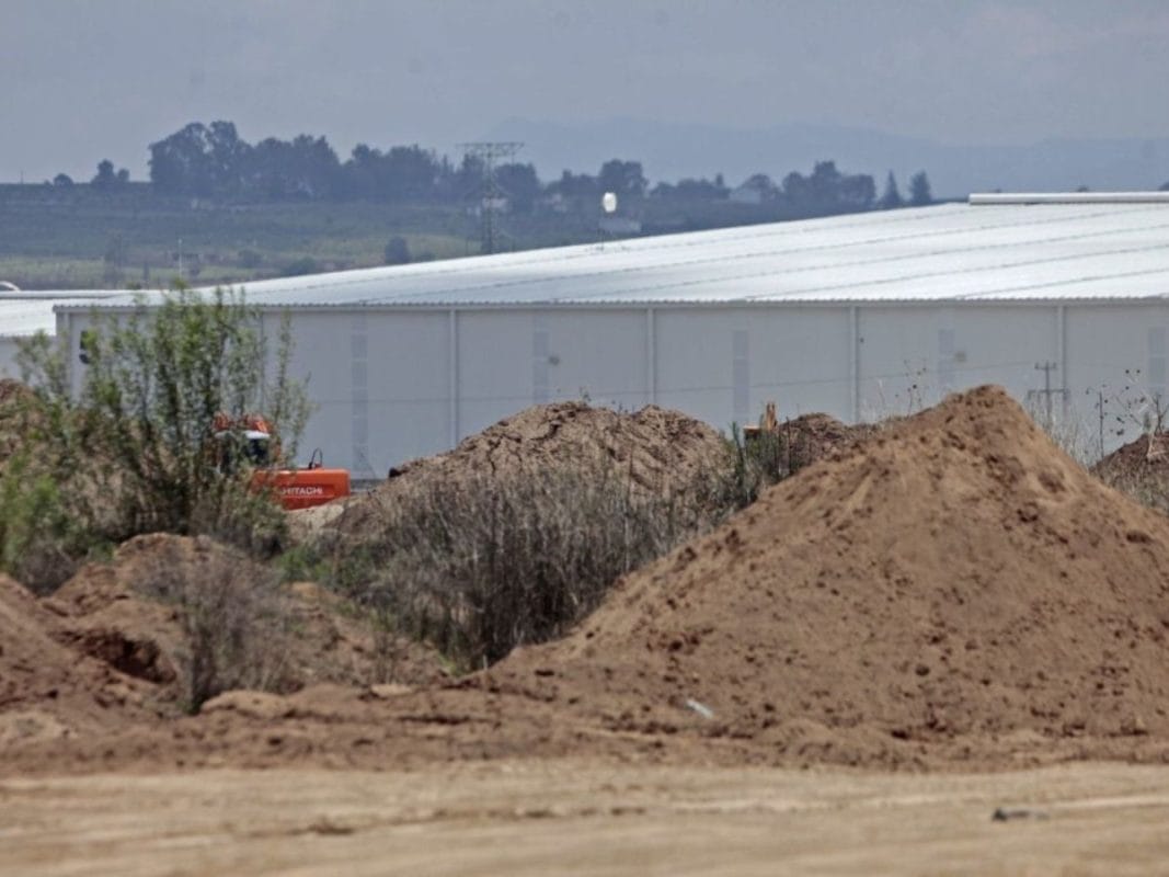 Zapopan fosa clandestina con 33 bolsas y restos humanos Terror en Zapopan: Suman 33 bolsas en nueva fosa clandestina