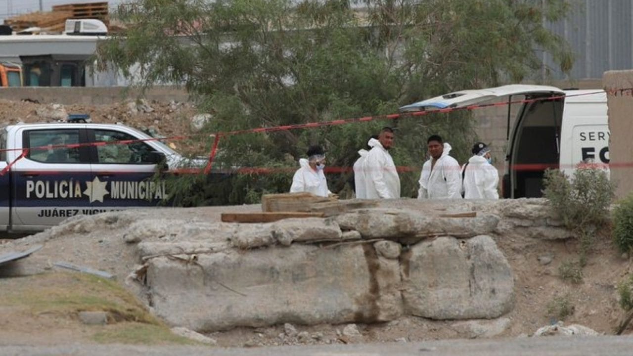 Crematorio de Juárez: La lenta tarea de identificar a 383 víctimas