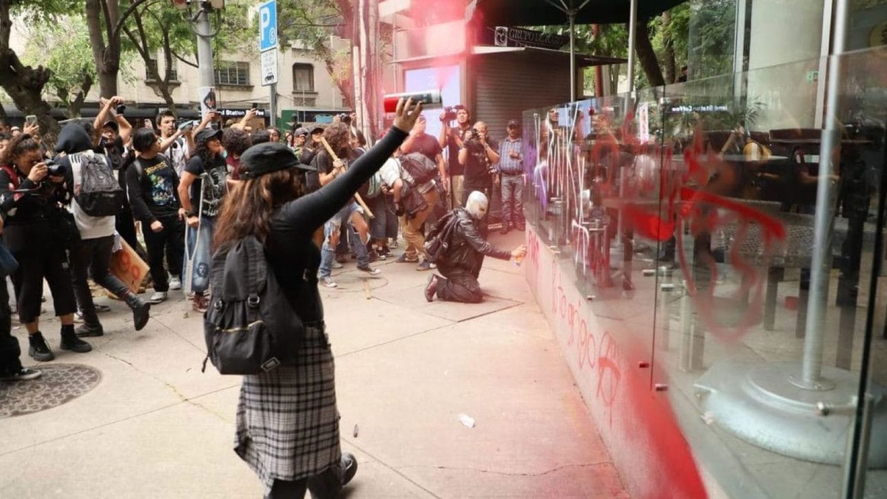 Protestas en CDMX: El costo oculto de 350 MDP para los comercios