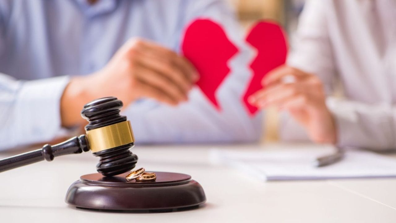 Proponen contrato prematrimonial para proteger a la niñez en caso de divorcio Proponen contrato prematrimonial para proteger a la niñez en caso de divorcio