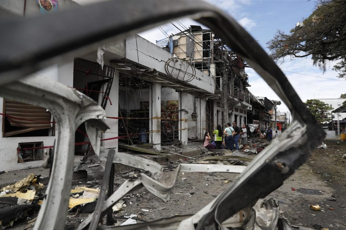 Carro bomba en Cauca: Un muerto y 3 policías heridos en brutal atentado