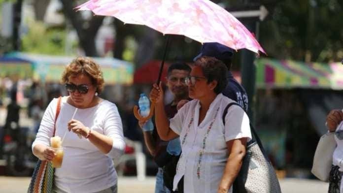 Domingo caluroso con lluvias aisladas en Yucatán Domingo caluroso con lluvias aisladas en Yucatán