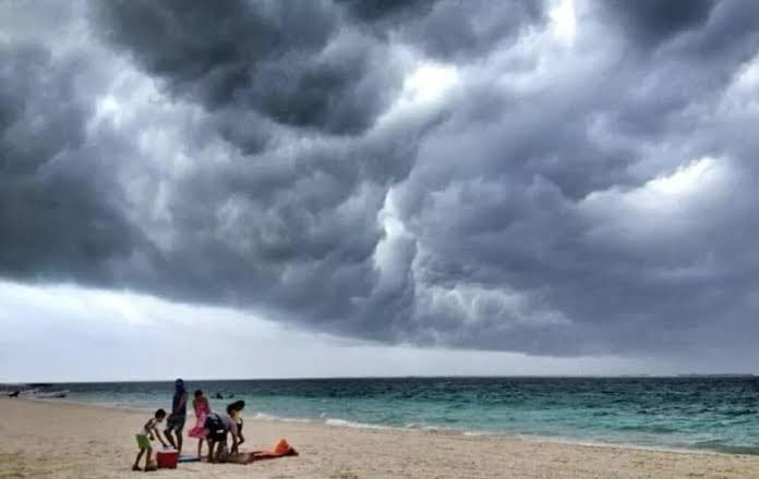 ¡No olvides el paraguas! Se prevé un viernes lluvioso en Quintana Roo